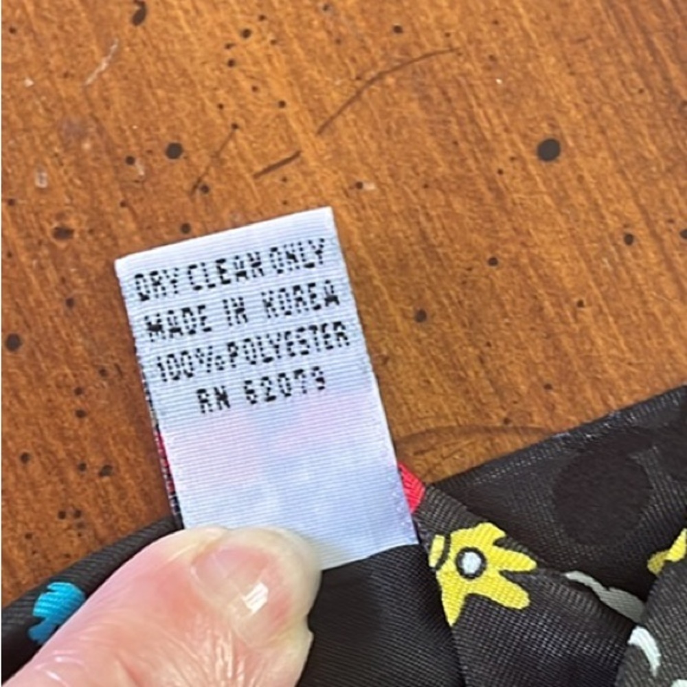 ๐ 2/$15 Mickey Mouse Tie - Picture 4 of 5